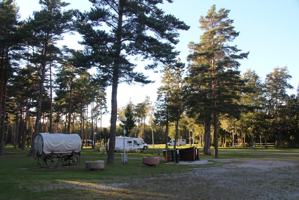 Tehumardi Camping Salme エクステリア 写真